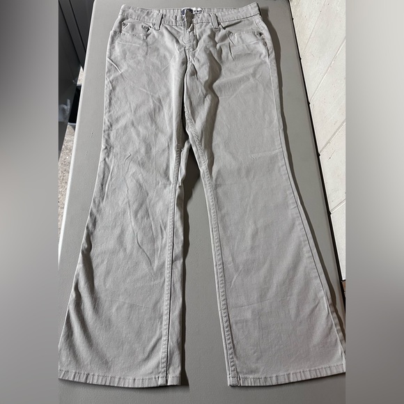 Levi's Denim - Levi’s Boot Cut Light Khaki, Size 12 short